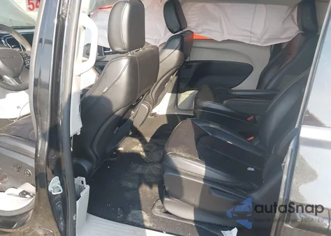 2023 Chrysler Pacifica Hybrid Touring L z USA, uszkodzony, nr VIN 2C4RC1L72PR522982